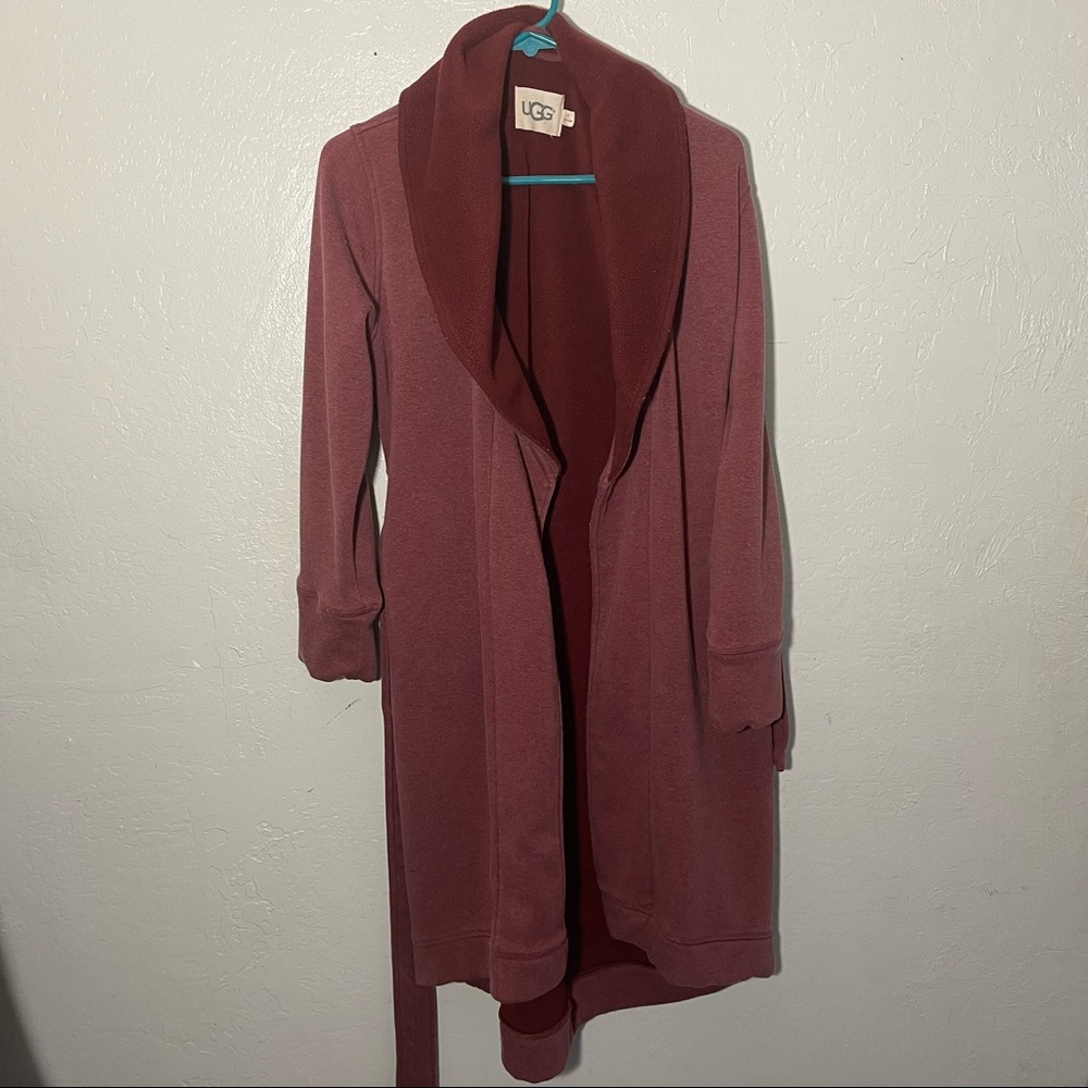 🟢Women’s Ugg robe size S